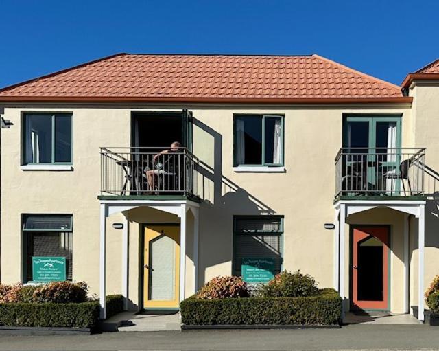 Les Troupes Apartments Akaroa Ngoại thất bức ảnh