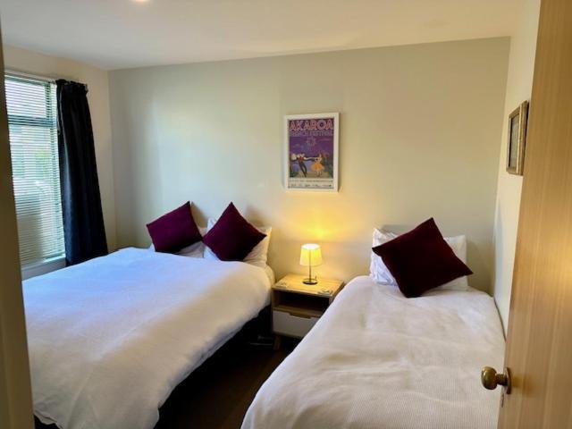 Les Troupes Apartments Akaroa Ngoại thất bức ảnh