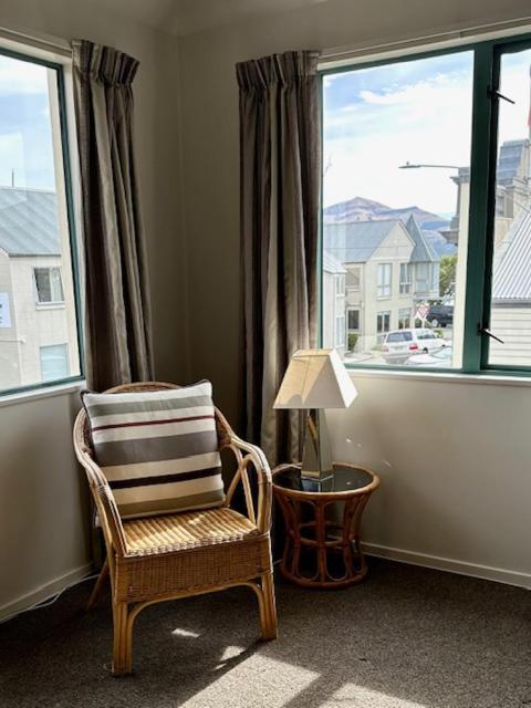 Les Troupes Apartments Akaroa Ngoại thất bức ảnh